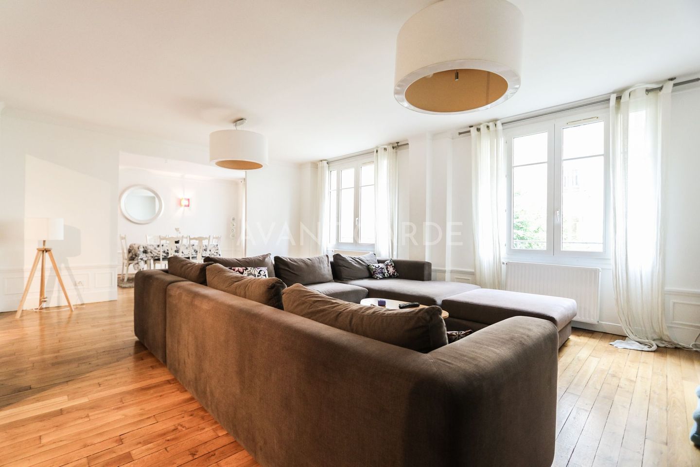 7 pièces meublé - Avenue Sainte Foy 92200 Neuilly-sur-Seine 