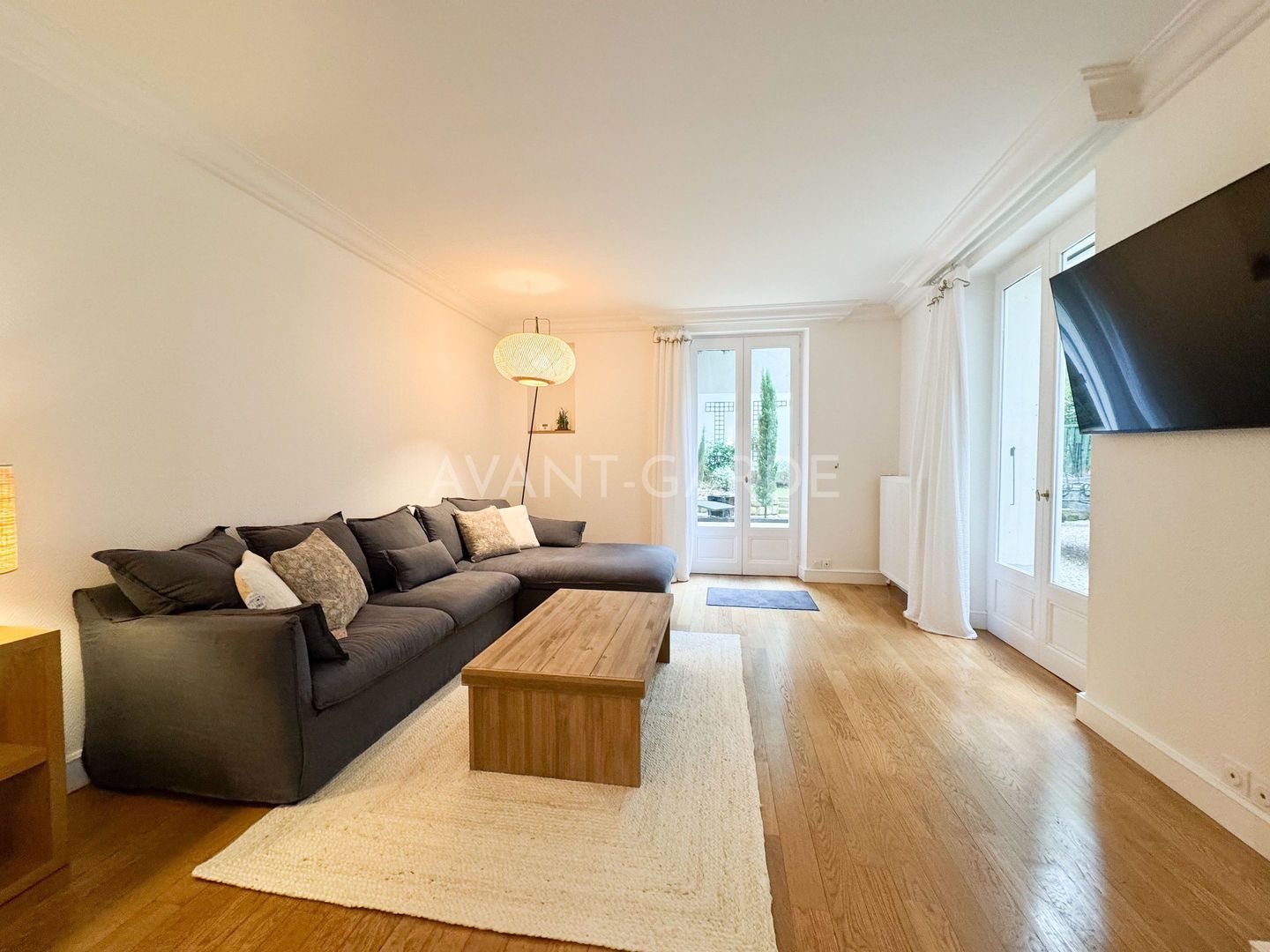 4 pièces meublé - Rue Charles Laffitte 92200 Neuilly sur Seine 